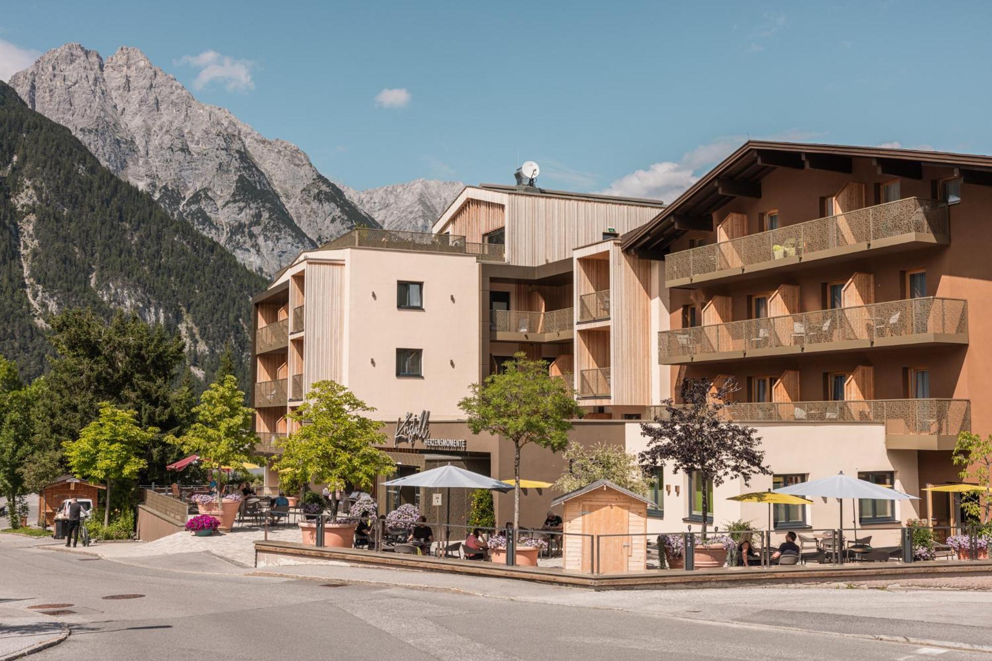 Hotel Kristall - Herzensmomente (Adults Only) Leutasch Esterno foto