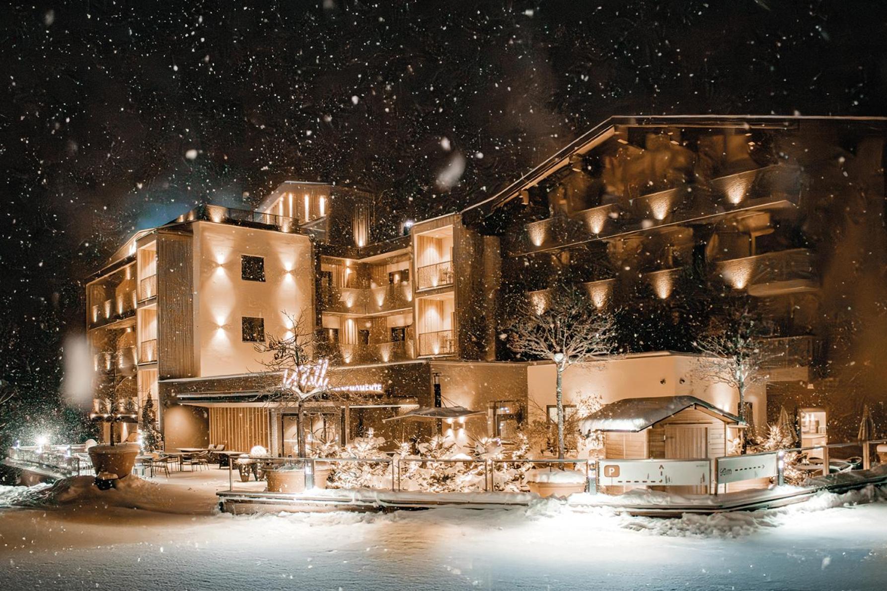 Hotel Kristall - Herzensmomente (Adults Only) Leutasch Esterno foto